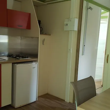 La Cle Des Champs 2*