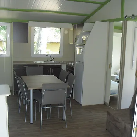 La Cle Des Champs Kemping