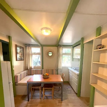 La Clé Des Champs Camping 2*