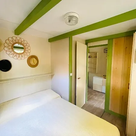 La Cle Des Champs Calvi (Corsica)