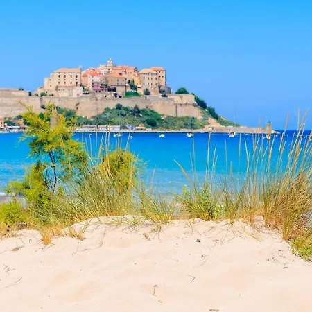 La Cle Des Champs Kamp alanı Calvi (Corsica)