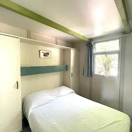 Kamp alanı La Cle Des Champs Calvi (Corsica)