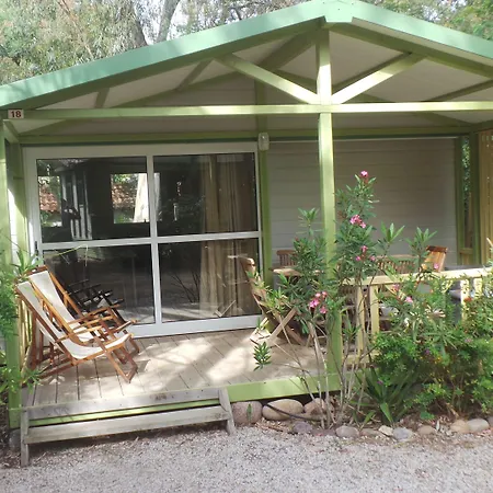 La Cle Des Champs Campsite 2*