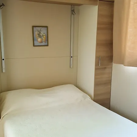 La Clé Des Champs 2*