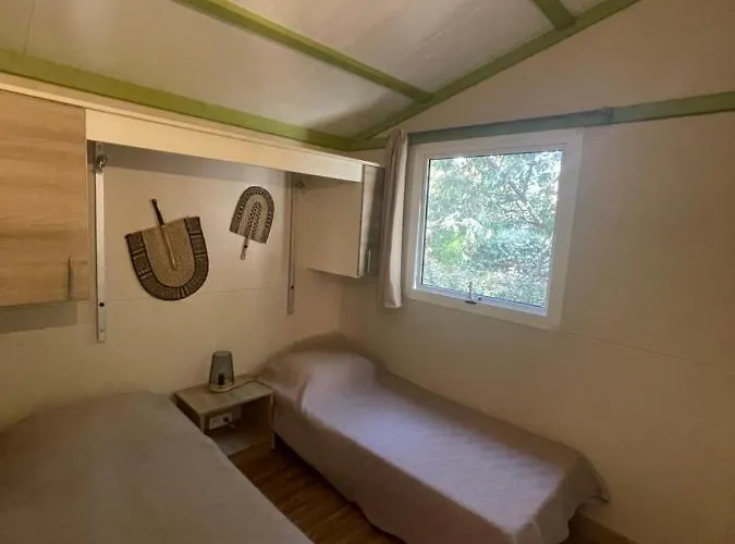 Camping La Cle Des Champs Calvi (Corsica)